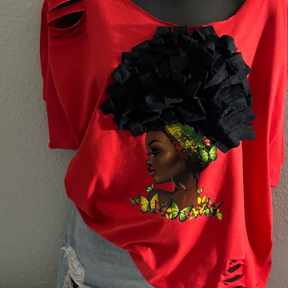 #SOLD# Red Graphic Women's Tee Shirt (can be recreated)